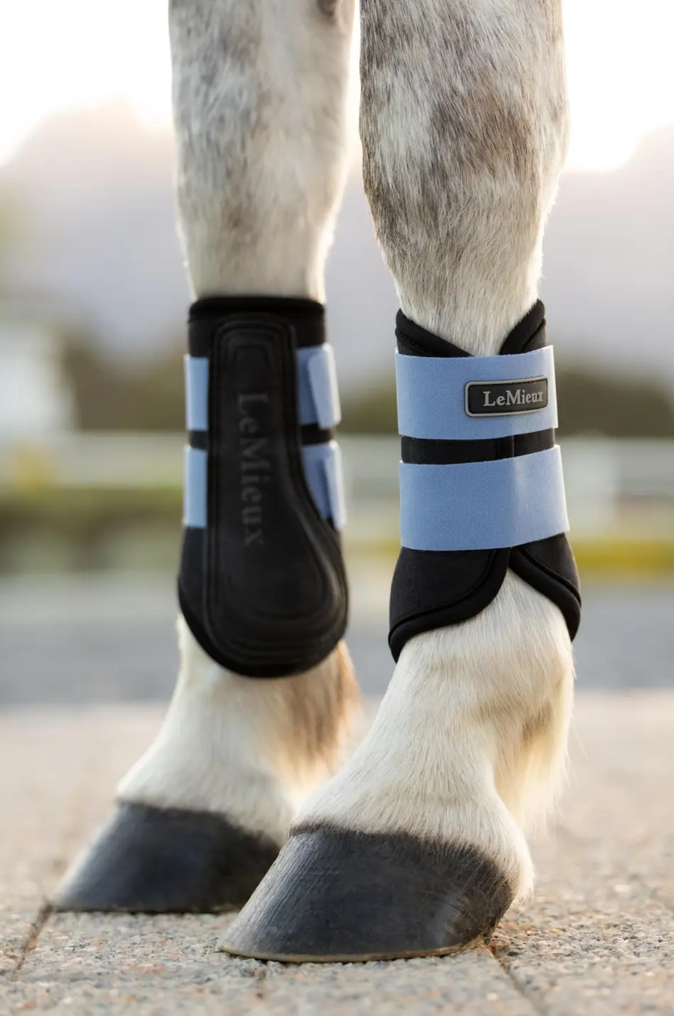 Mini_Air-Tek_Grafter_Brushing_Boots