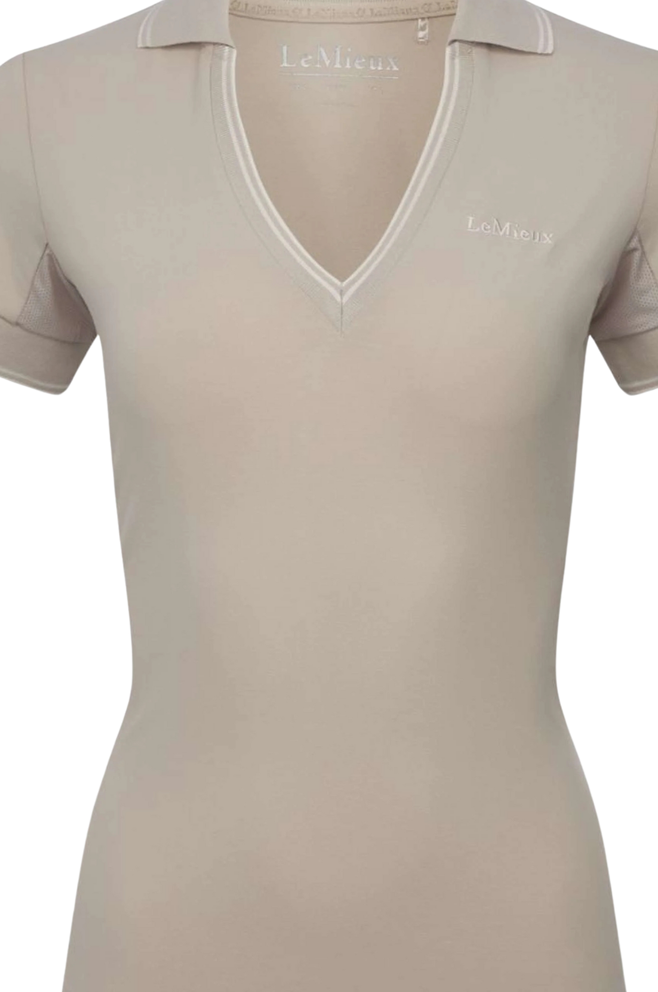 flattering deep V neckline and tipped collar.