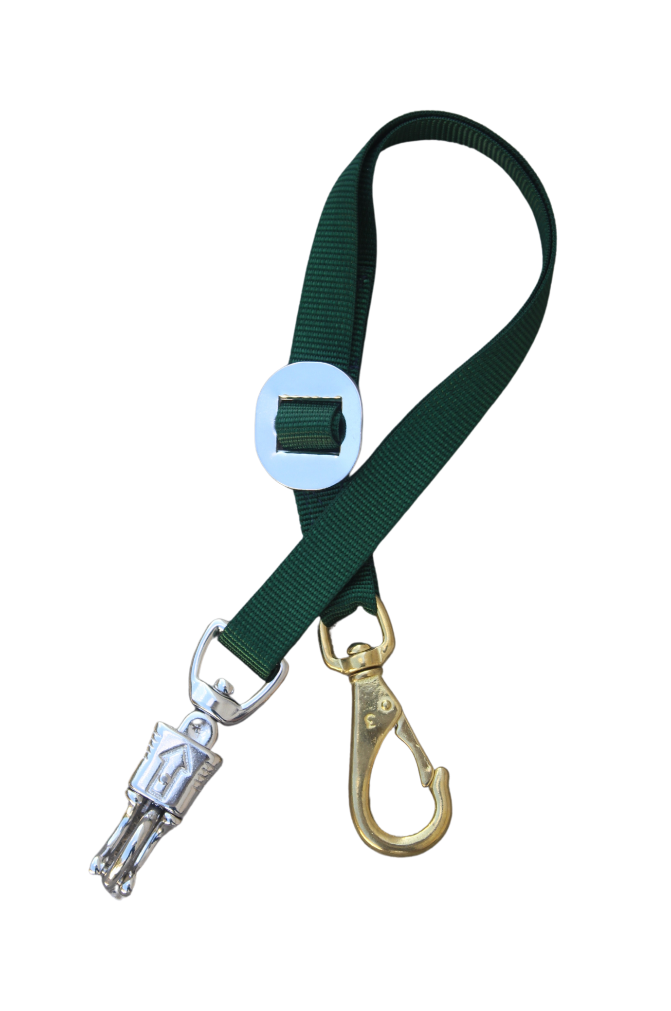 A hunter green nylon trailer tie with a bull snap on one end and a panic snap on the other.