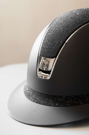 20_Miss_Shield_Shadowmatt_Fast_Custom_Helmet