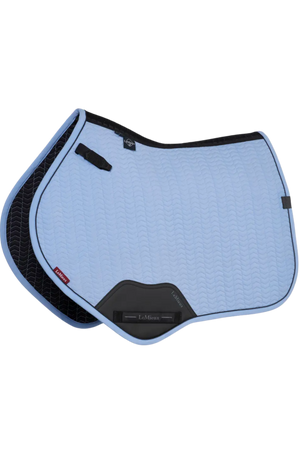 Essence_Close_Contact_Square_Pad