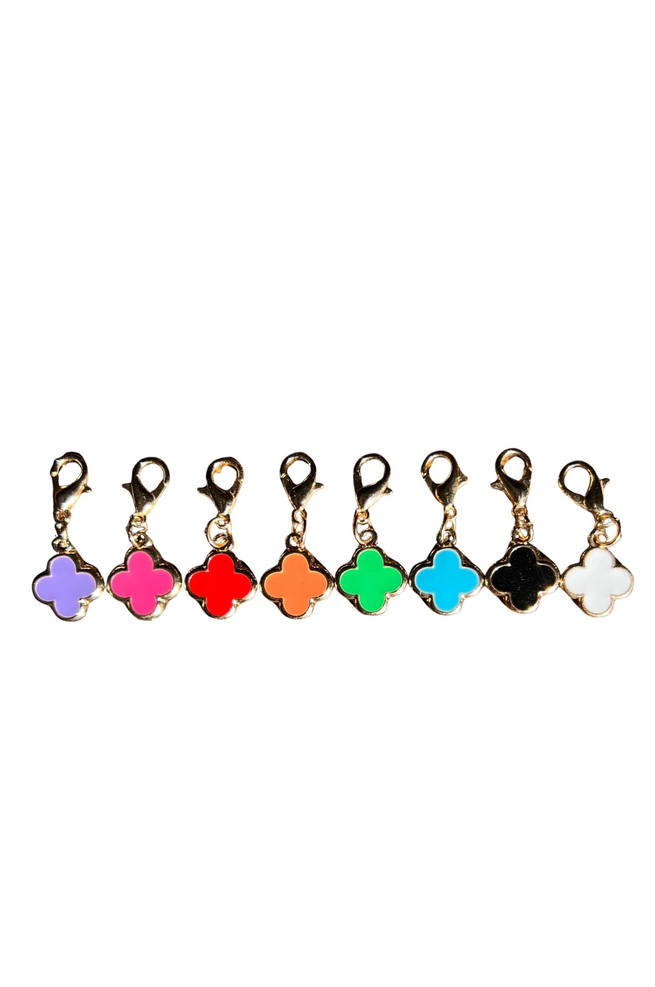 The perfect finishing touch of luck for your winning look!  