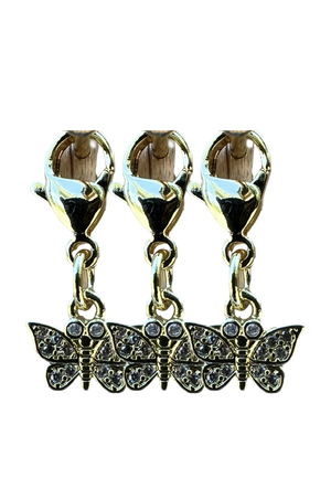 The perfect finishing touch of luck for your winning look!  