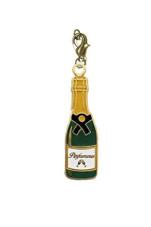 Pinfamous_Fox_Charm