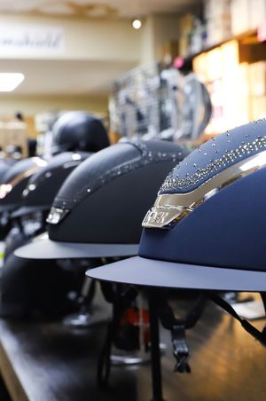 Tack_Shack_Helmet_Fitting