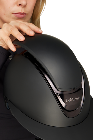 Verv_Competition_Helmet