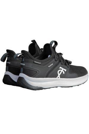 trainers_cav_side
