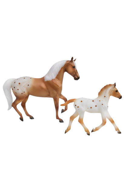 EFFORTLESS GRACE HORSE & FOAL SET