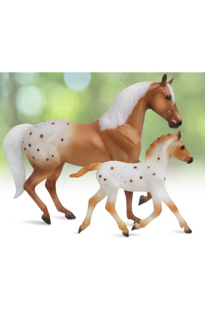 Effortless Grace Horse & Foal Set