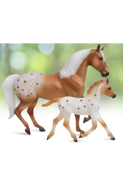 EFFORTLESS GRACE HORSE & FOAL SET